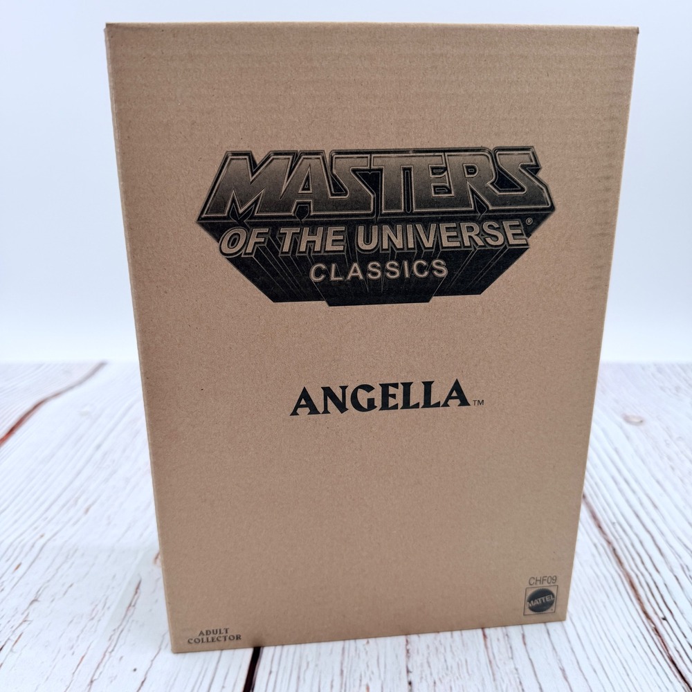 Mattel Masters of the Universe Classics Angella Princess of Power Figure CHF09